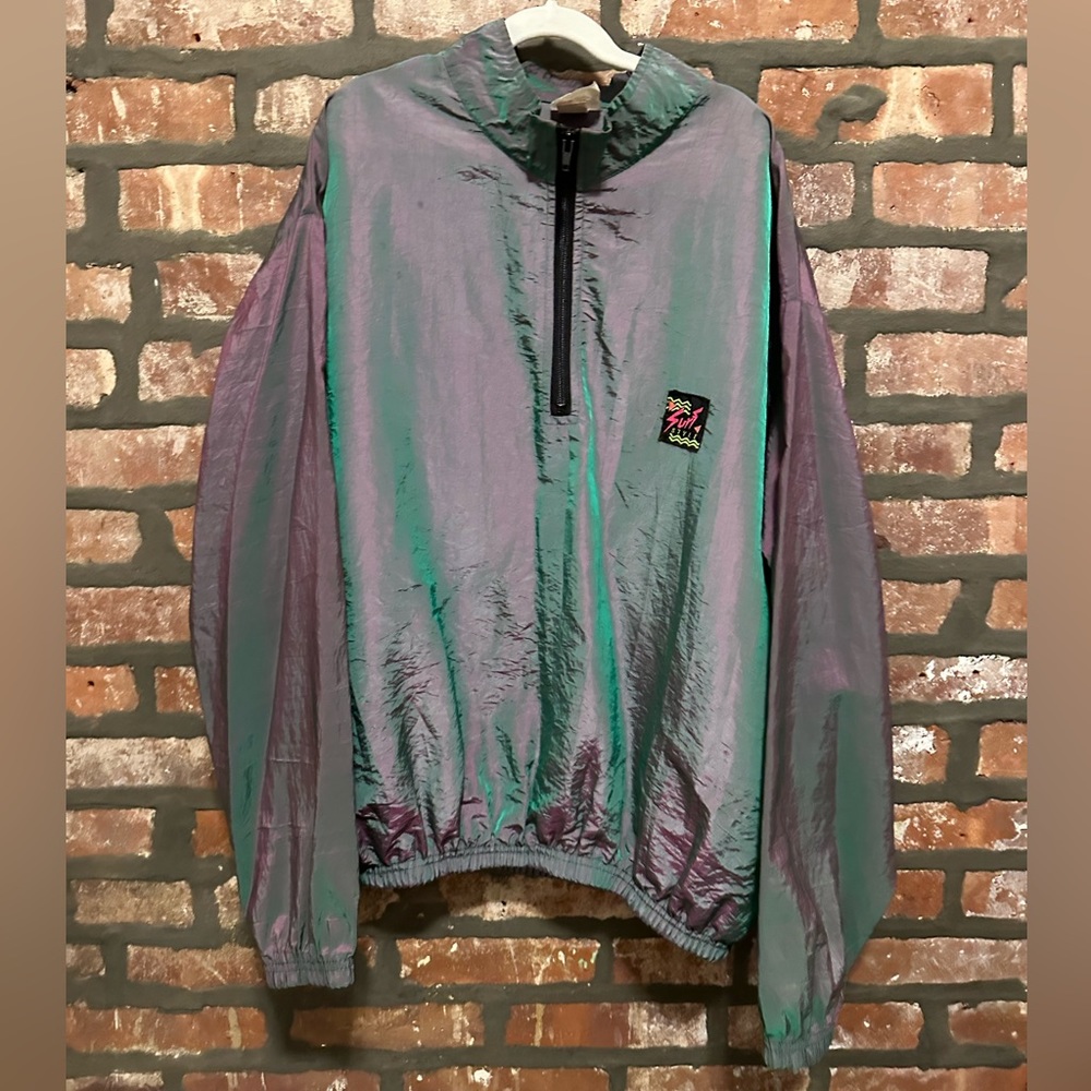 Surf style windbreaker pull over jacket
